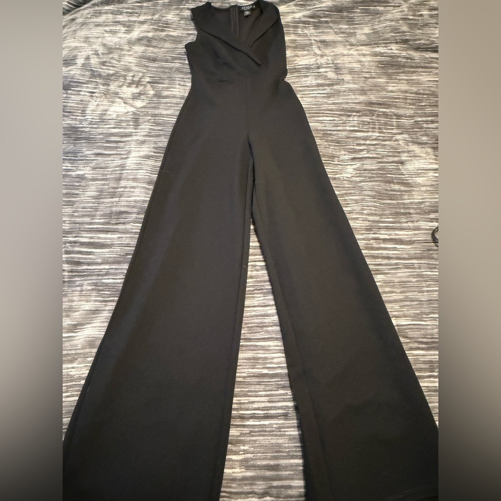 Elegant Black Wide-Leg Jumpsuit